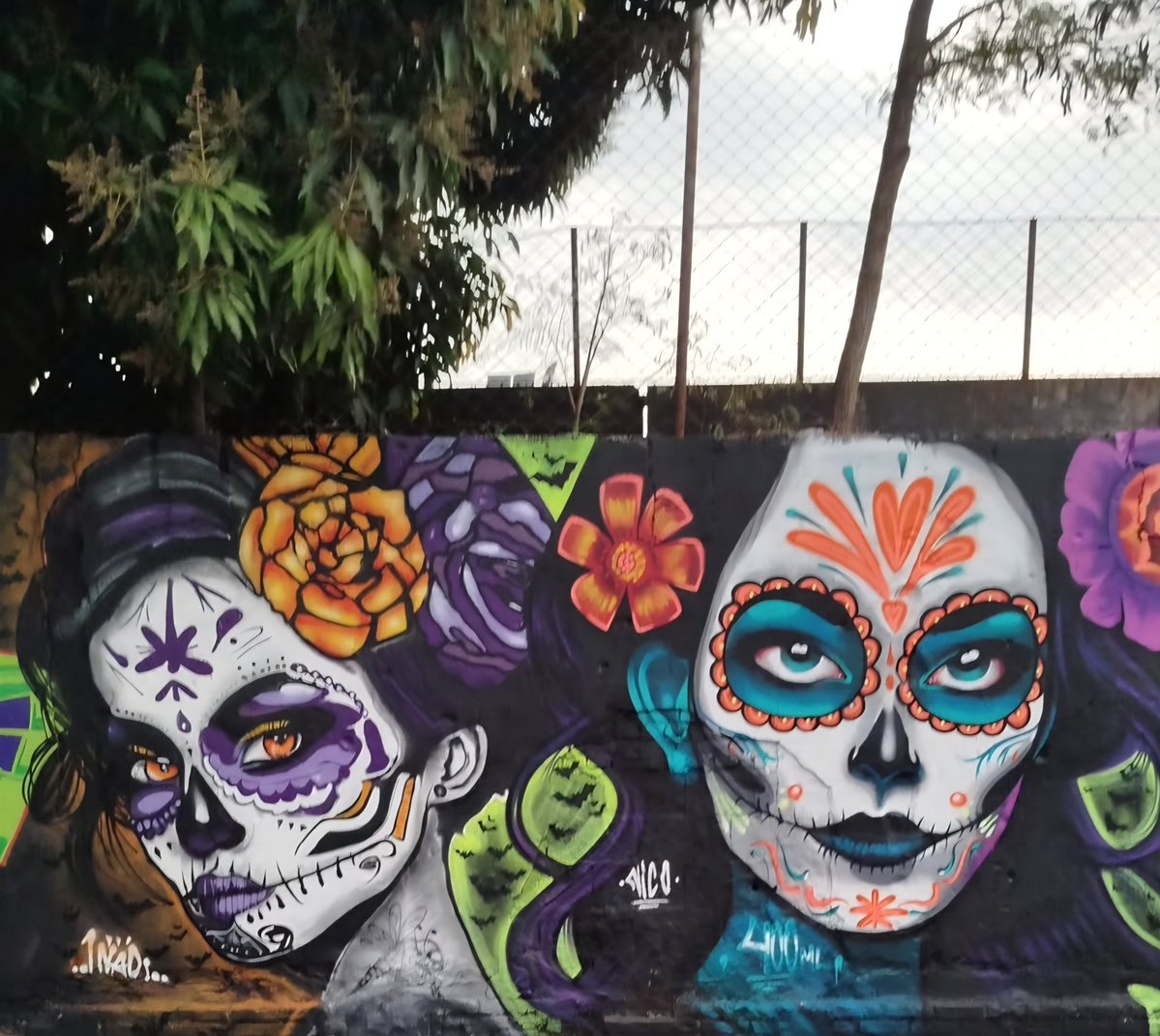 nouatre's tweet image. #streetart. #urbanart. #mural
By : 1Nadi