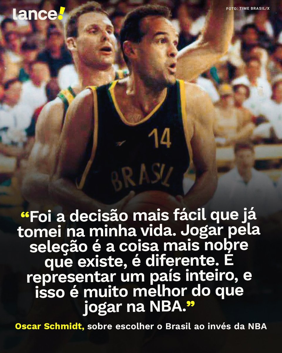 lancenet's tweet photo. UMA CARREIRA DE LUTA PELO BRASIL! 🥹🇧🇷🏀

Oscar Schmidt foi convidado para defender o New Jersey Nets, franquia da NBA, em 1984, mas decidiu não ir para a NBA. O motivo? Naquela época, atletas da liga americana não podiam jogar pelas suas seleções. Em entrevista ao UOL, Oscar disse essa foi a decisão mais fácil que ele tomou na vida. 

#Redes5