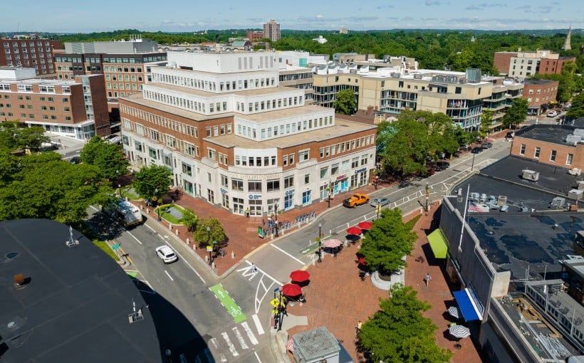 CREMarketBeat's tweet image. PGIM Provides $58.5M Loan to Refinance Beacon Capital’s One Brattle Square in Cambridge

Read the full article below...

cremarketbeat.com/pgim-provides-…

#CRE #office