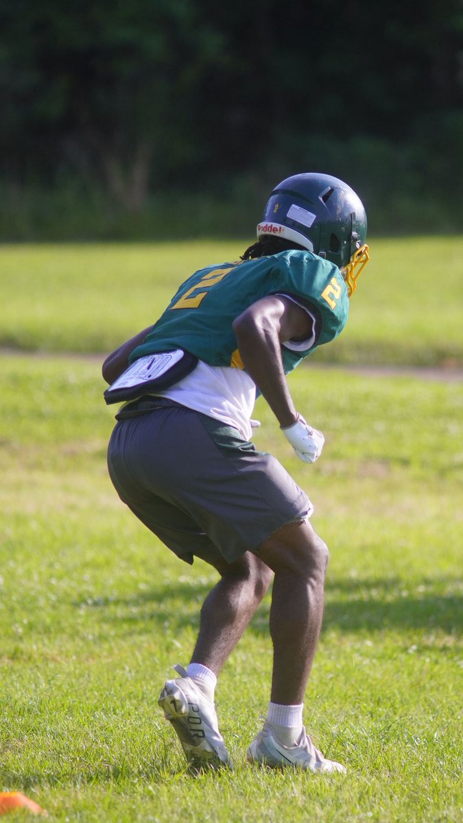 j0rtaa's tweet photo. Spring work = fall results #springball https://t.co/HtvlZl8LGM