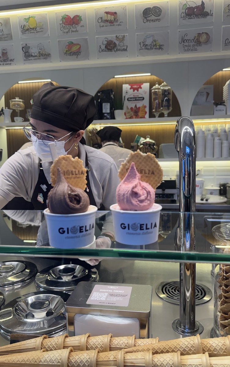 Evan_gh3's tweet photo. 🍭🍨🍦 https://t.co/DqyBDgdqjM
