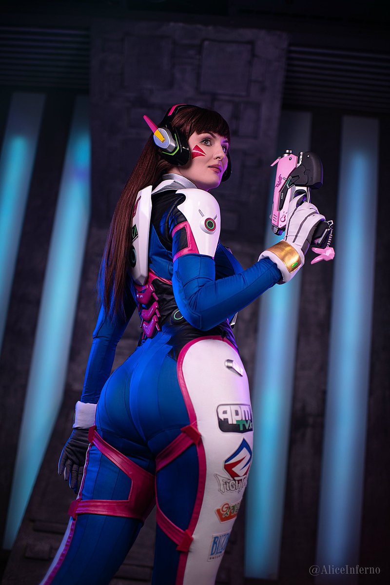 aliceinfernocos's tweet image. Popa 🍑
#dva #overwatch #dvacosplay