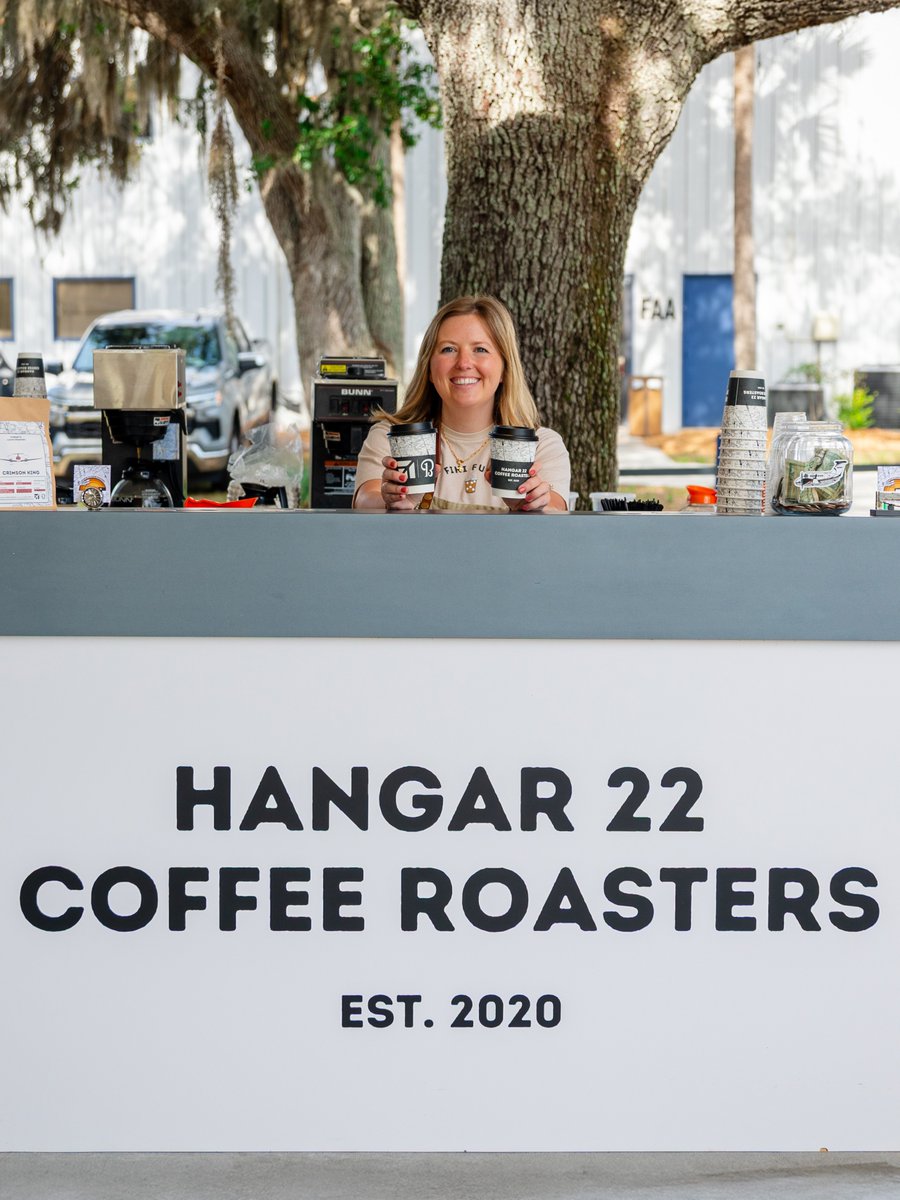 TextronAviation's tweet image. Hangar 22 Coffee is fueling conversations at #SNF2026 ☕

Visit our booth, grab a coffee and chat with fellow #avgeeks ✈️