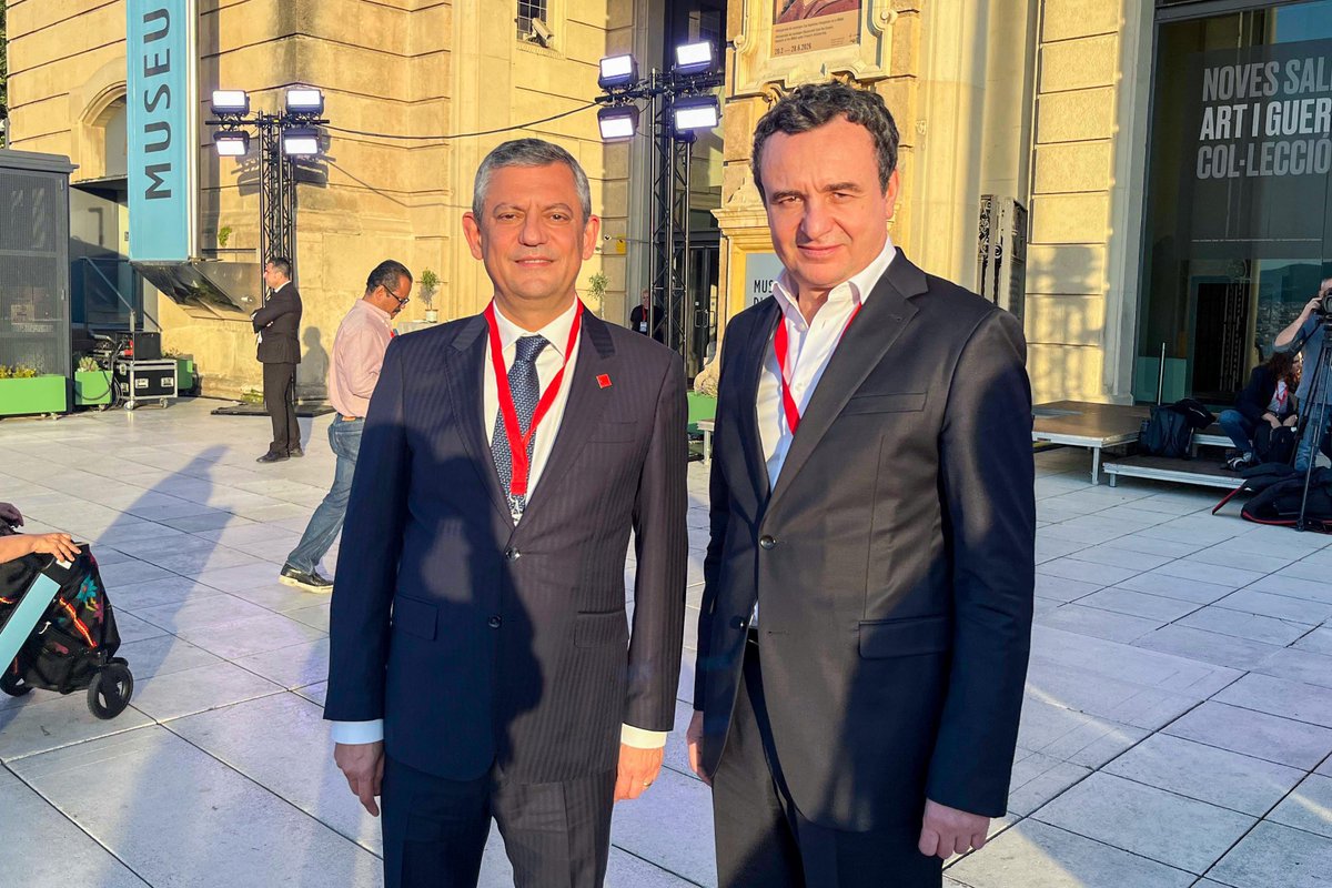 Özgür Özel tweet media