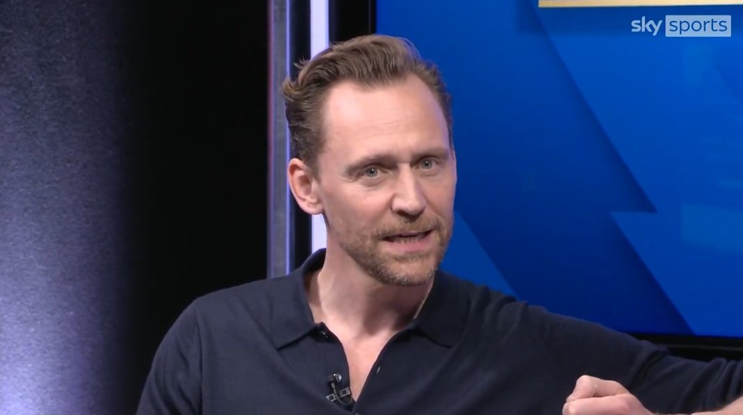 Sil ☂ϟ४ tweet media