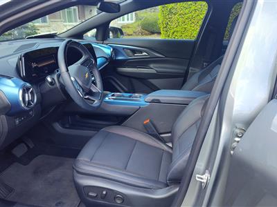 swapalease's tweet image. 2024 Chevy Equinox 2LT Single Motor EV SUV
Lease Swap located in Burien, Washington;
Details Here:  bit.ly/4cy6ikG | Contact the Seller Today!
#swapalease #chevy #chevyequinox #leasedeals #leasespecials #leaseacar #leasecar