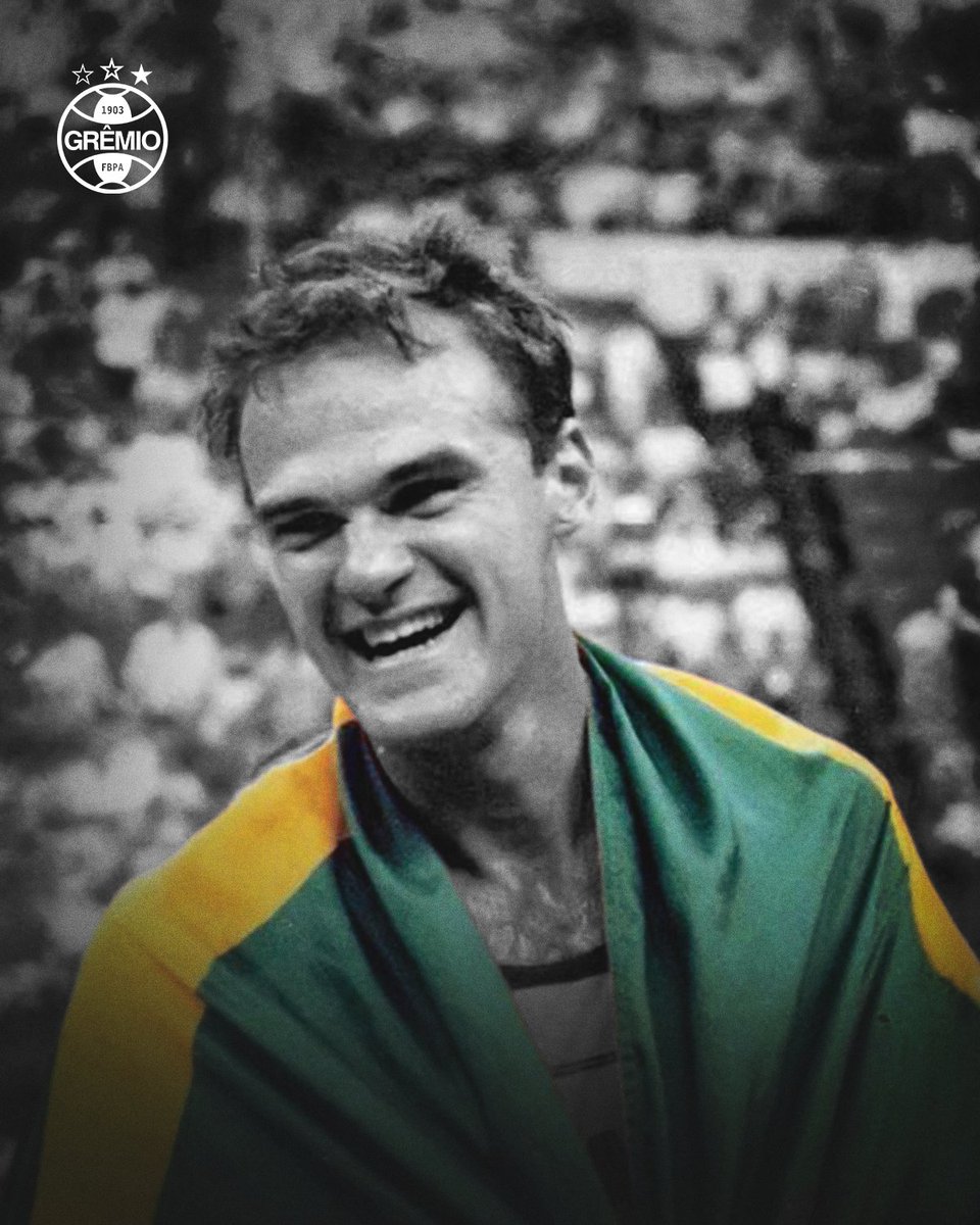 O Grêmio lamenta profundamente o falecimento de Oscar Schmidt, lenda do basquete mundial e um dos maiores jogadores da história.

Dono de números impressionantes e de um legado inesquecível, o “Mão Santa” marcou gerações com sua trajetória brilhante dentro das quadras.

Que
