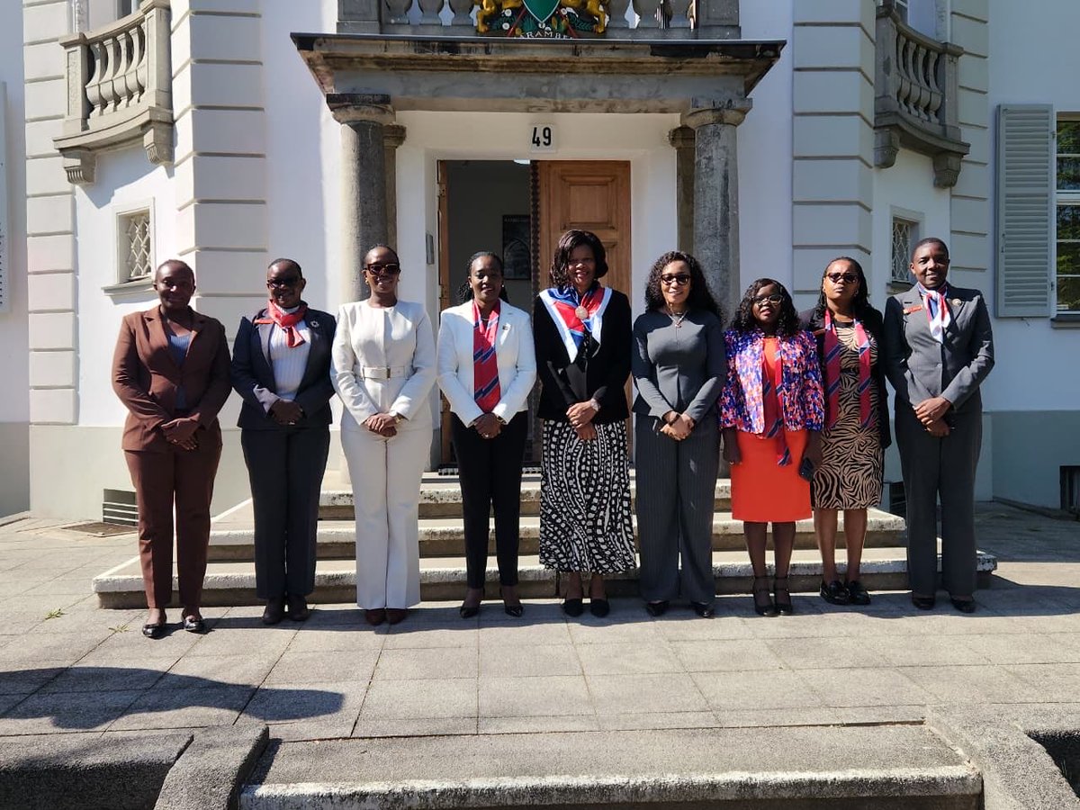 KenyaembassyGER's tweet photo. National Defence College (NDC) Delegation Pays Courtesy Call to the Embassy of Kenya in Berlin
Ambassador Stella Mokaya Orina today 17th April 2026 hosted Hon. Soipan Tuya, Cabinet Secretary for Defence who paid a courtesy call to the Embassy. The Cabinet Secretary led a delegation comprising the NDC Commandant, Lt. Gen. Mwinyikai Juma Shee, Maj. General Peter Githinji Nyamu,  Colonel Damaris Agneta Ochieng, the Defence Attachè to Germany, and a team of 23 NDC participants drawn from different sectors in  Kenya, Rwanda, Uganda, and Tanzania. The delegation which has been on a study tour in Germany  had visited strategic institutions, including the Federal Ministry of Defence, the Federal Foreign Office, Konrad Adenauer Stiftung, and the Centre for International Peace Operations (ZIF), among others.
The discussions centred aroubd the role the NDC plays in developing strategic leaders for the country and region.  Germany was also hailed as Kenya’s strategic partner on climate action, renewable energy, sustainable economic growth all of which have a security dimension.