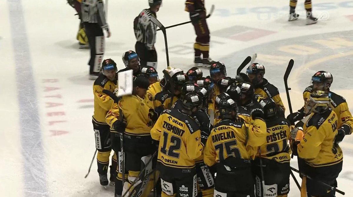 Sporťák tweet media