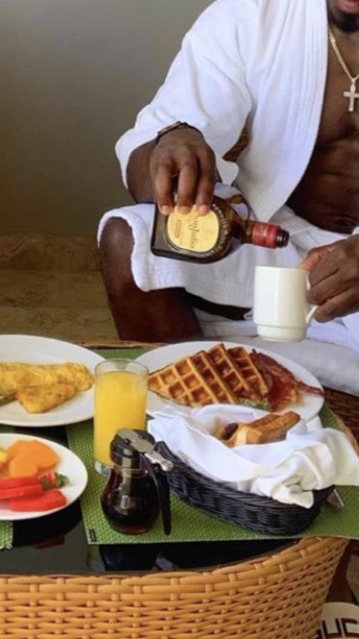 Andre Leo tweet media