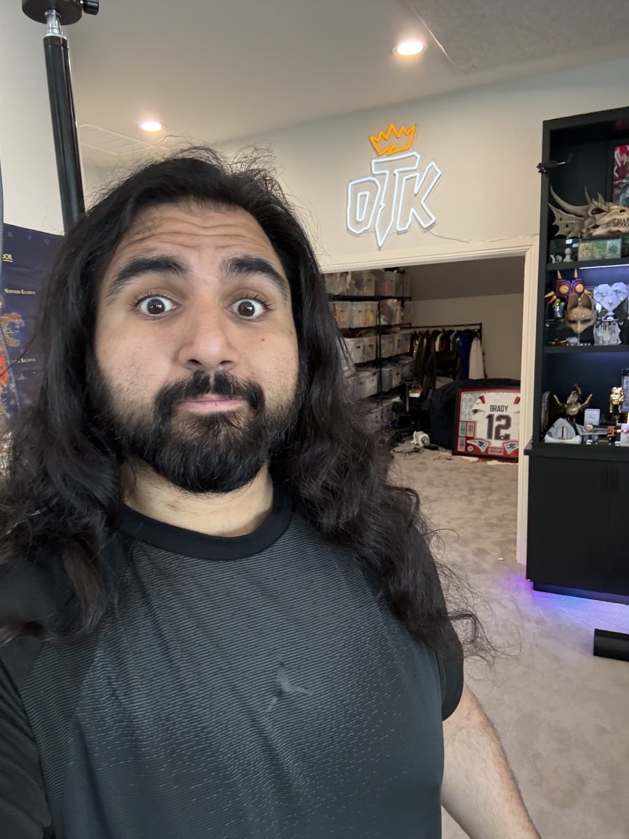 EsfandTV on Twitch tweet media