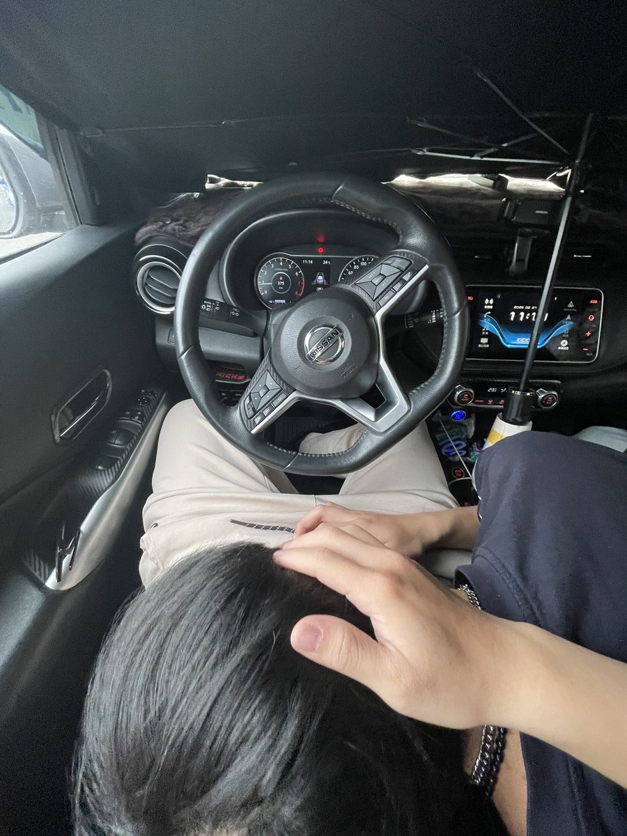 整天想色色的壞人🥵 tweet media