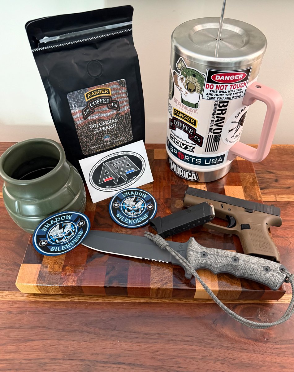 BlueMooGuns tweet media