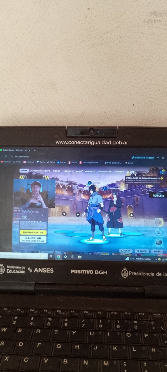 Jonas_Bosque's tweet photo. Viernes + Stream de Rob = 😎 
Primer directo en el nuevo setup vamoo https://t.co/V8x7FMWnAj
