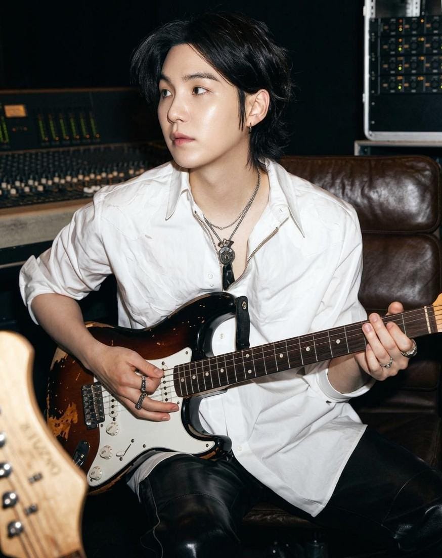 doll bts tweet media