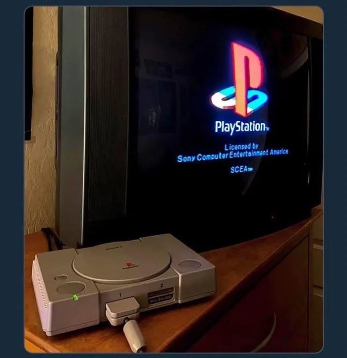 Evil Dead Ash (☥𝐃𝐁) tweet media