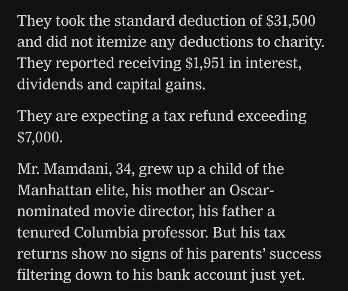 luciaguimaraes's tweet photo. O New York Times, cujo controle passa de pai para filho há mais de 100 anos, está desconfiado porque o prefeito de Nova York não recebe mesada da mamãe diretora independente e do papai professor universitário. https://t.co/ThD5cdG4pR