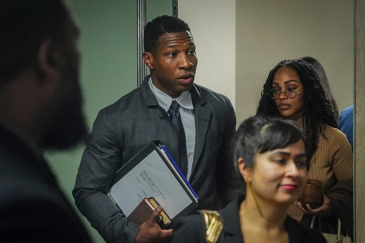 Caroline tweet media