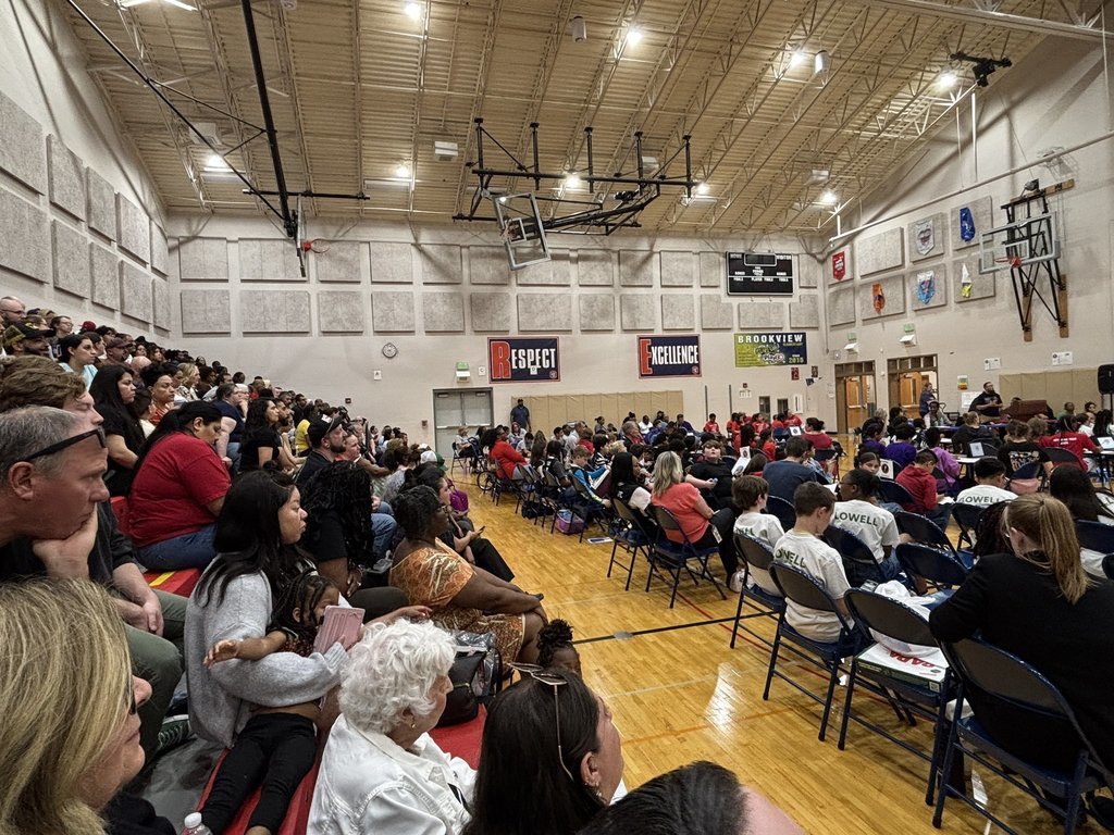 msdwarren's tweet image. Warren students continue to show what it means to be adaptable learners, taking learning beyond the classroom, competing in Math Bowl, and stepping into leadership roles. #WarrenWill