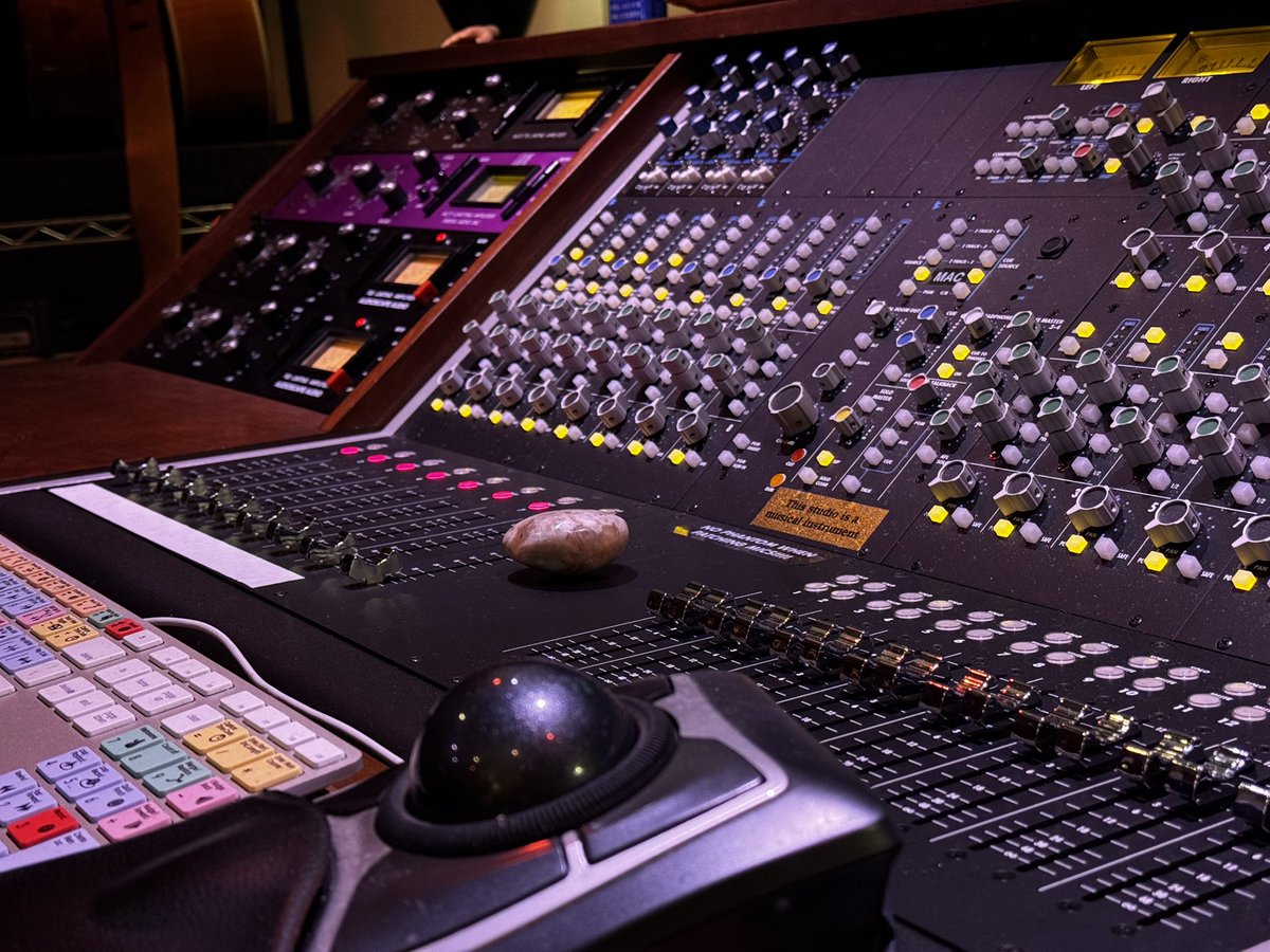 API Audio tweet media