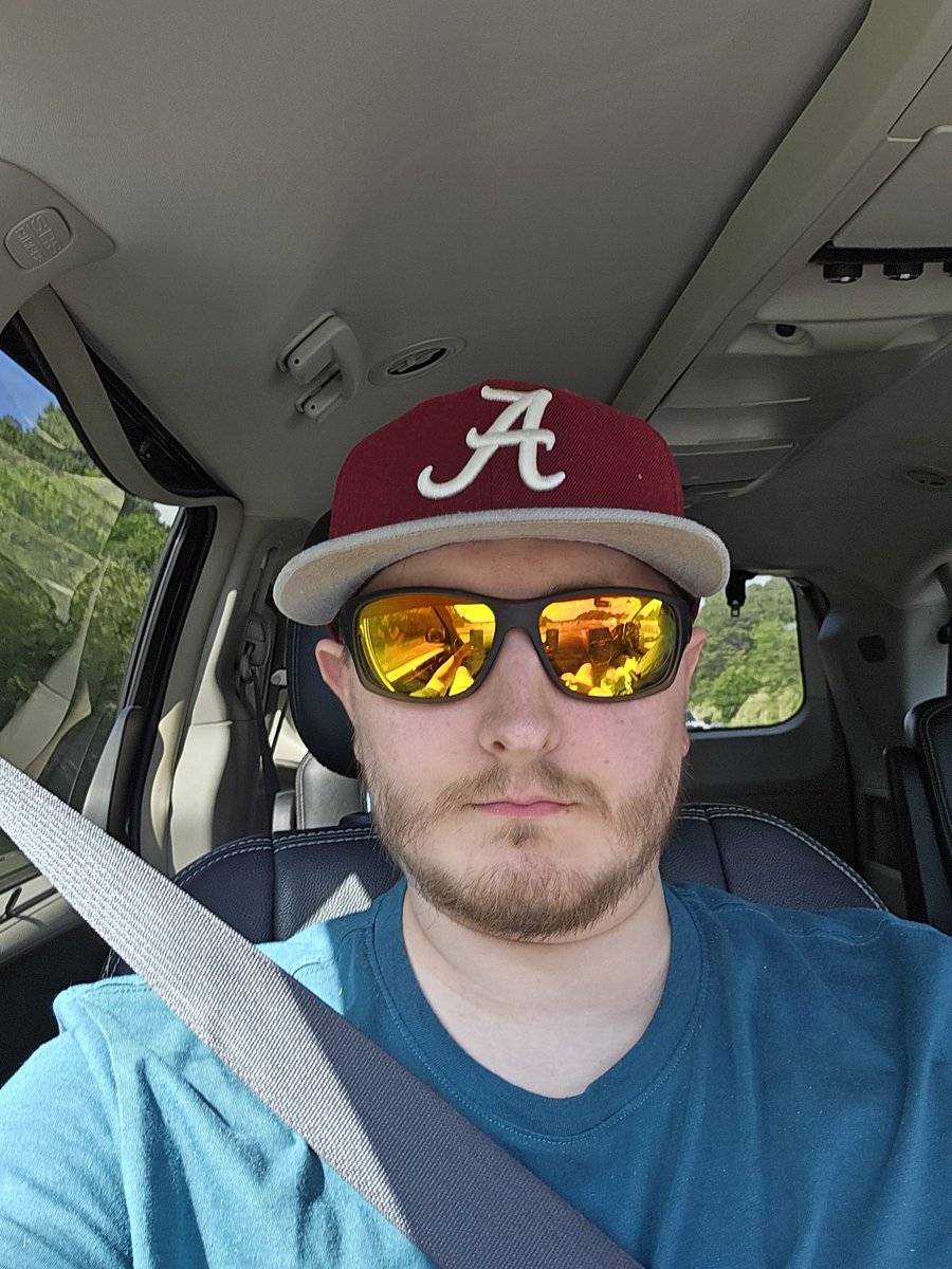 Crimson Vader tweet media