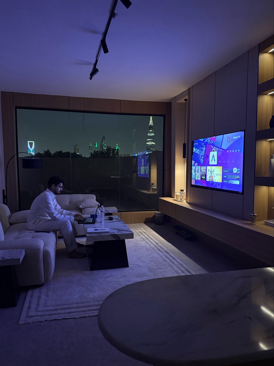 اعجيان tweet media