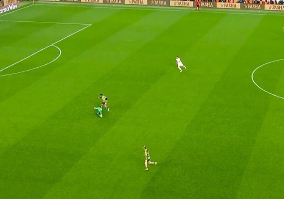 334 FENER tweet media