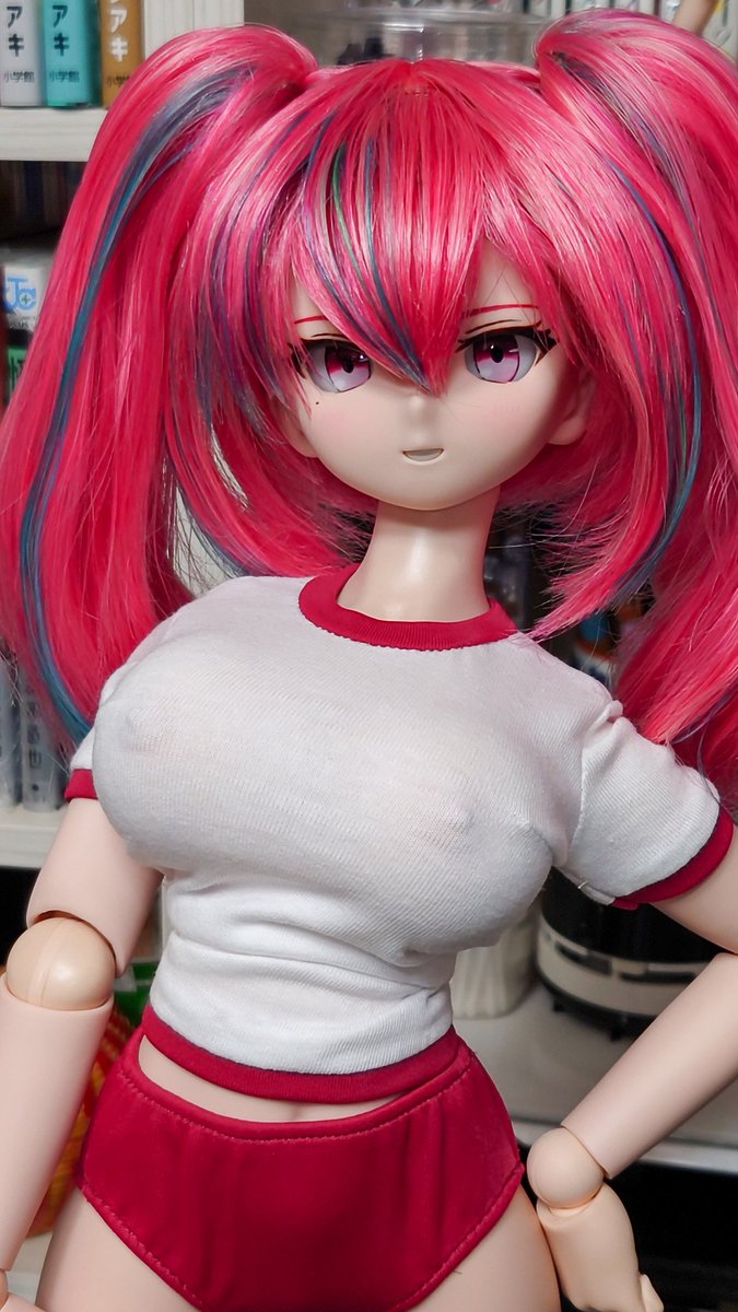 ニナランド tweet media