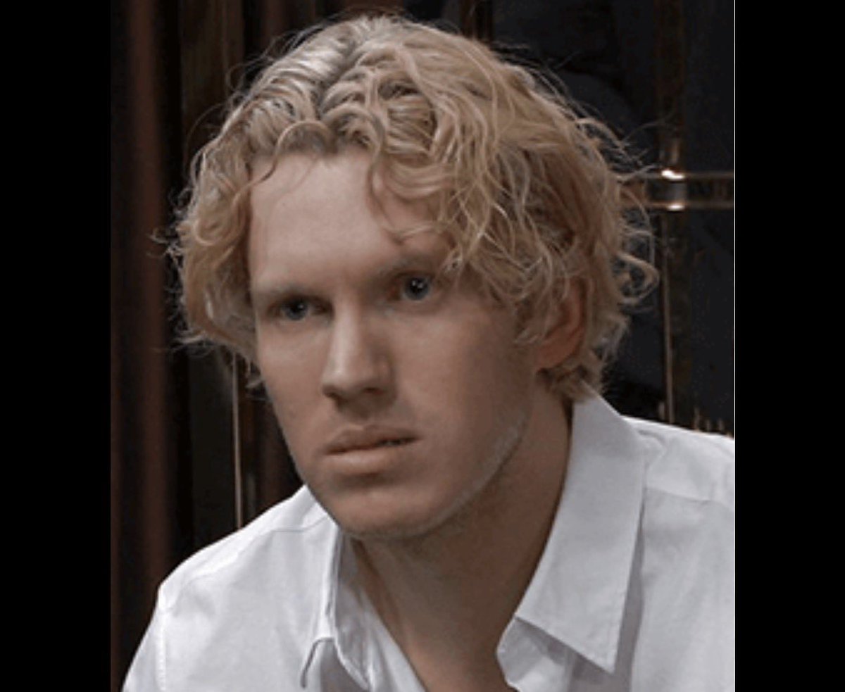 GHFan10130's tweet image. The fact that this was supposed to be the same character is absolutely hilarious 🤣 #GH