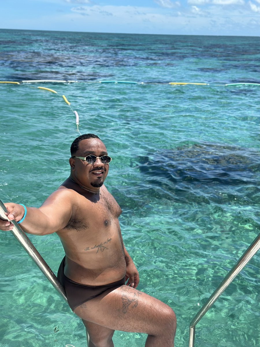 Da pra tu ou te aperta?😏