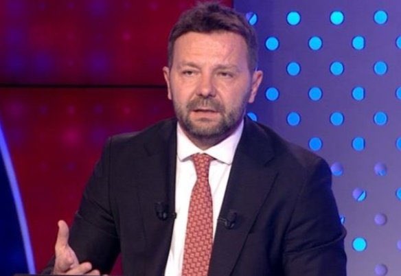 Aykırı tweet media