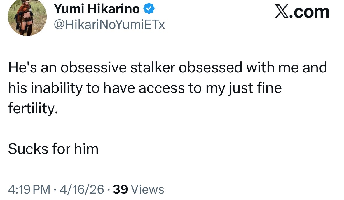 Puffed up and Hissing tweet media