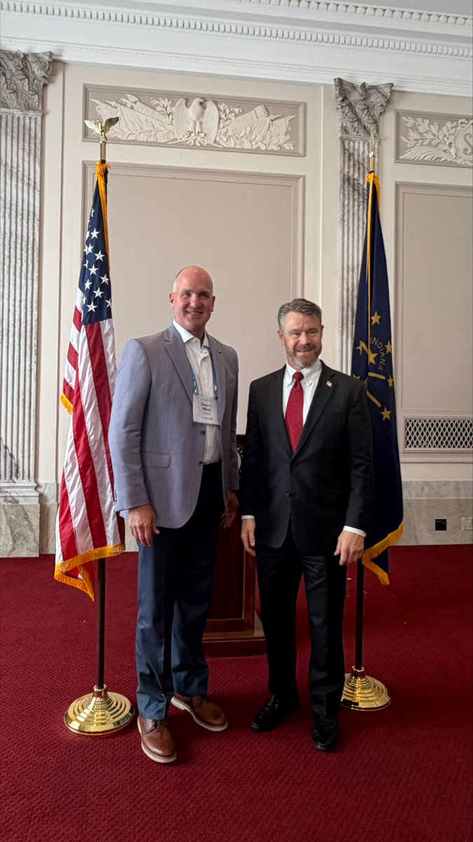 AngelsSoIN's tweet photo. Visiting Angels Southern Indiana owner, Tom Hilbrich, was again invited to Washington DC this year to discuss policies and more affordable home care for Indiana residents! #VisitingAngels #DC #HomeCare https://t.co/ek2llgObLd