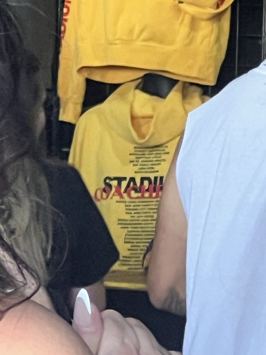 Andrea ♡ BIEBERCHELLA W2 tweet media