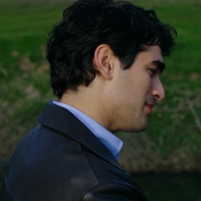 niloosha🐣 tweet media