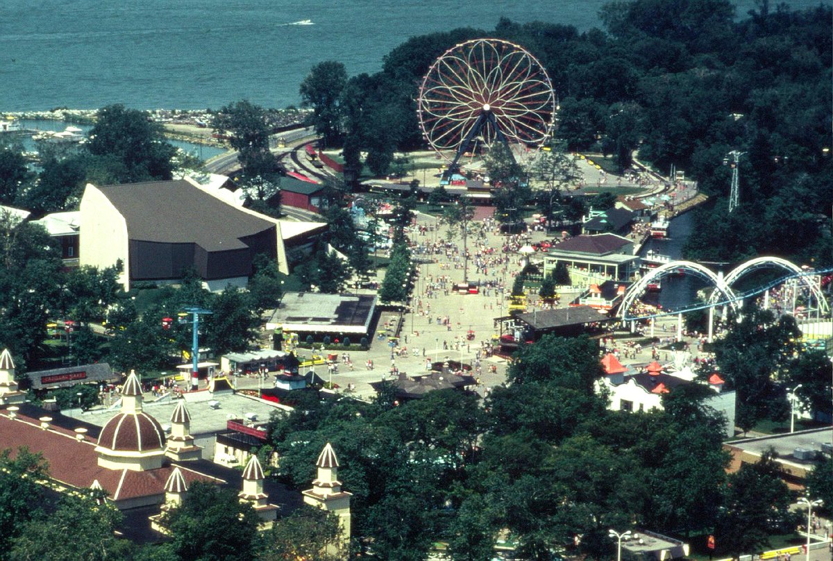 cedarpoint's tweet image. So much #nostalgia in one pic. 📷 #FlashbackFriday

How many past rides or attractions can you name that are pictured?
