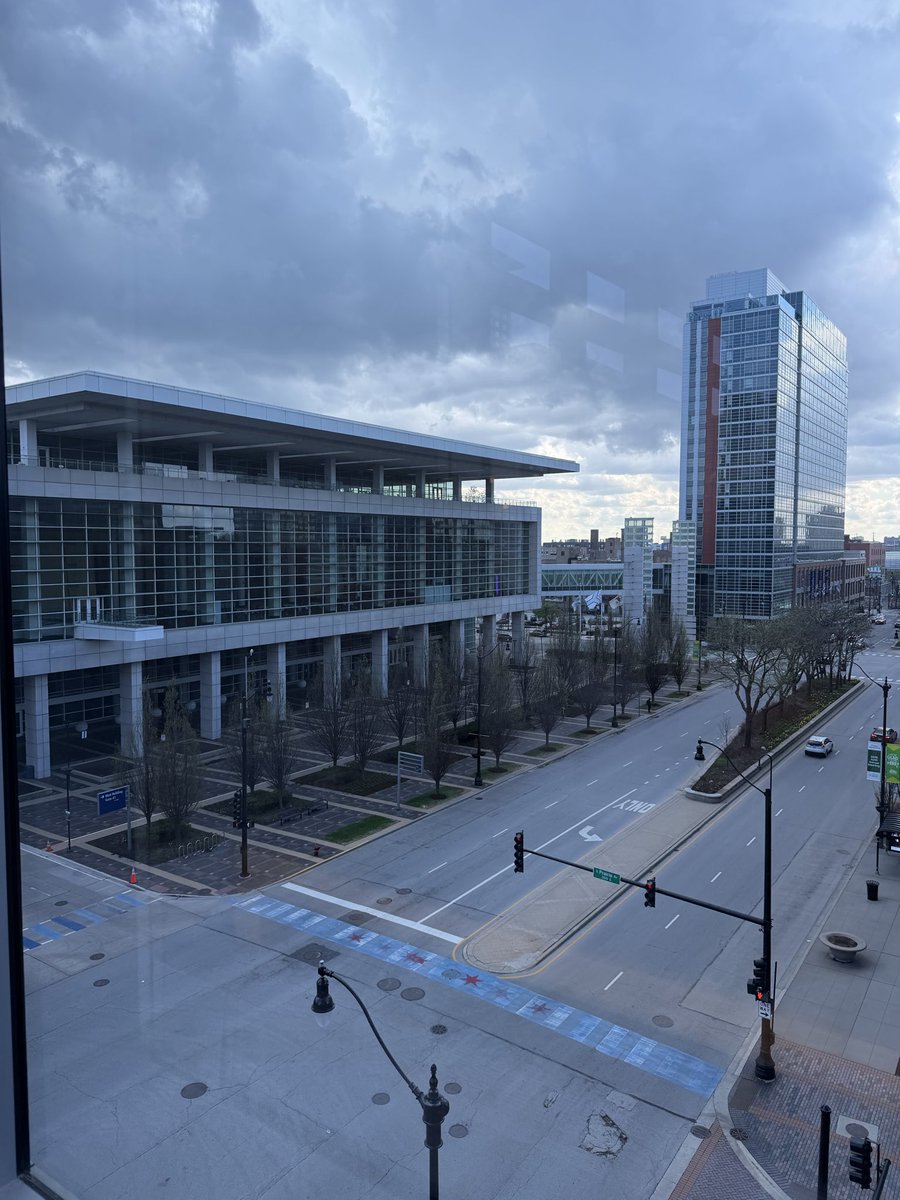 NataliaRostMD's tweet image. Hello #Chicago 💚 
We are ready for you 🙌 
Are you ready for us? ✅ 
#AANAM @AANmember #NeurologyProud