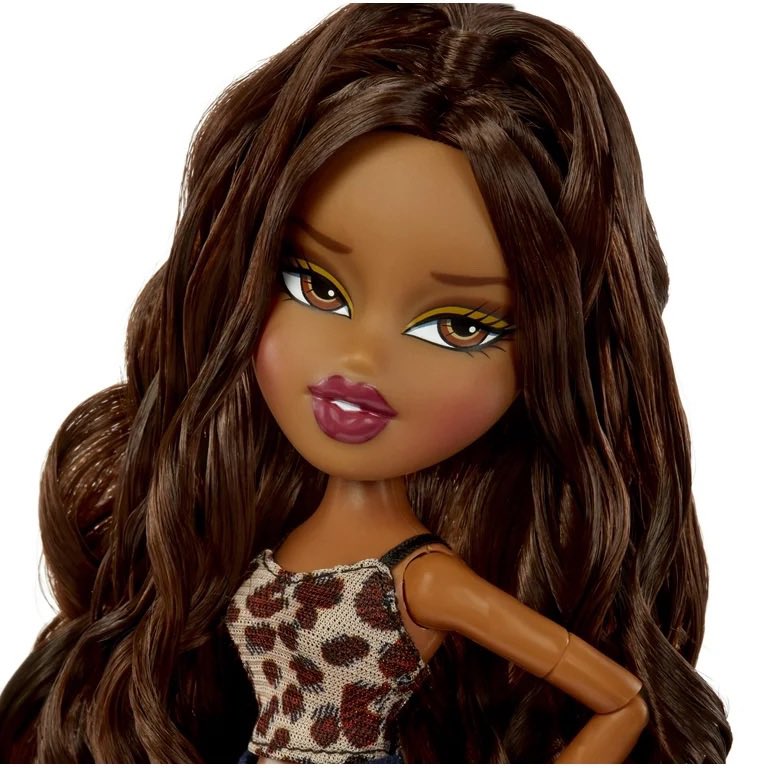 rybabyxox's tweet photo. goin’ out randomly being the best face cards out of every current bratz releases https://t.co/zLV6lRSvAs