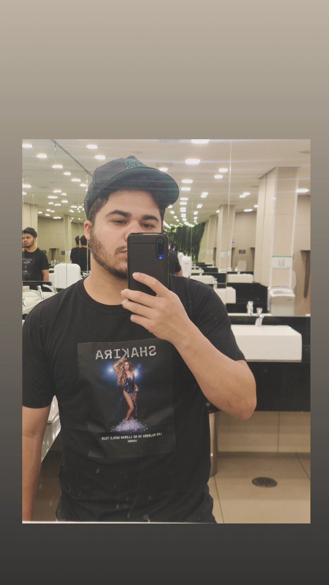 Andre anseia o Vip pra Shakicabana 😍 tweet media