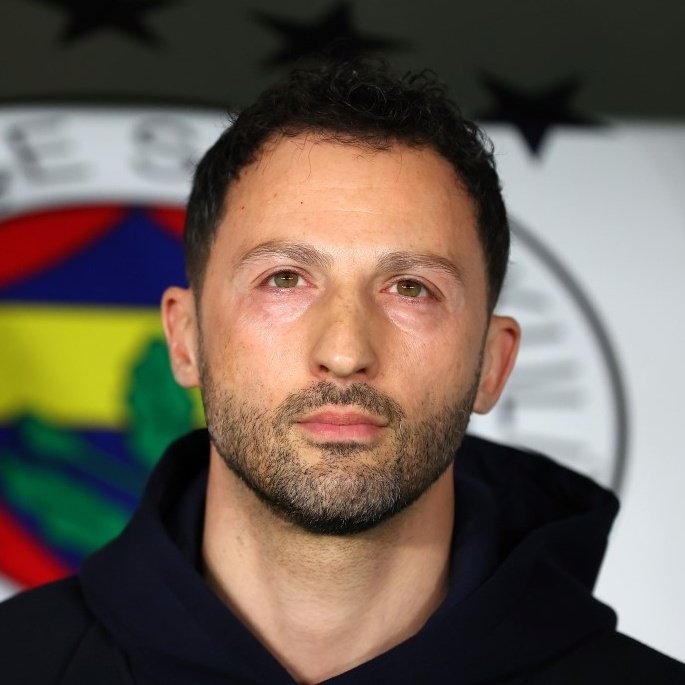 Emirhan tweet media
