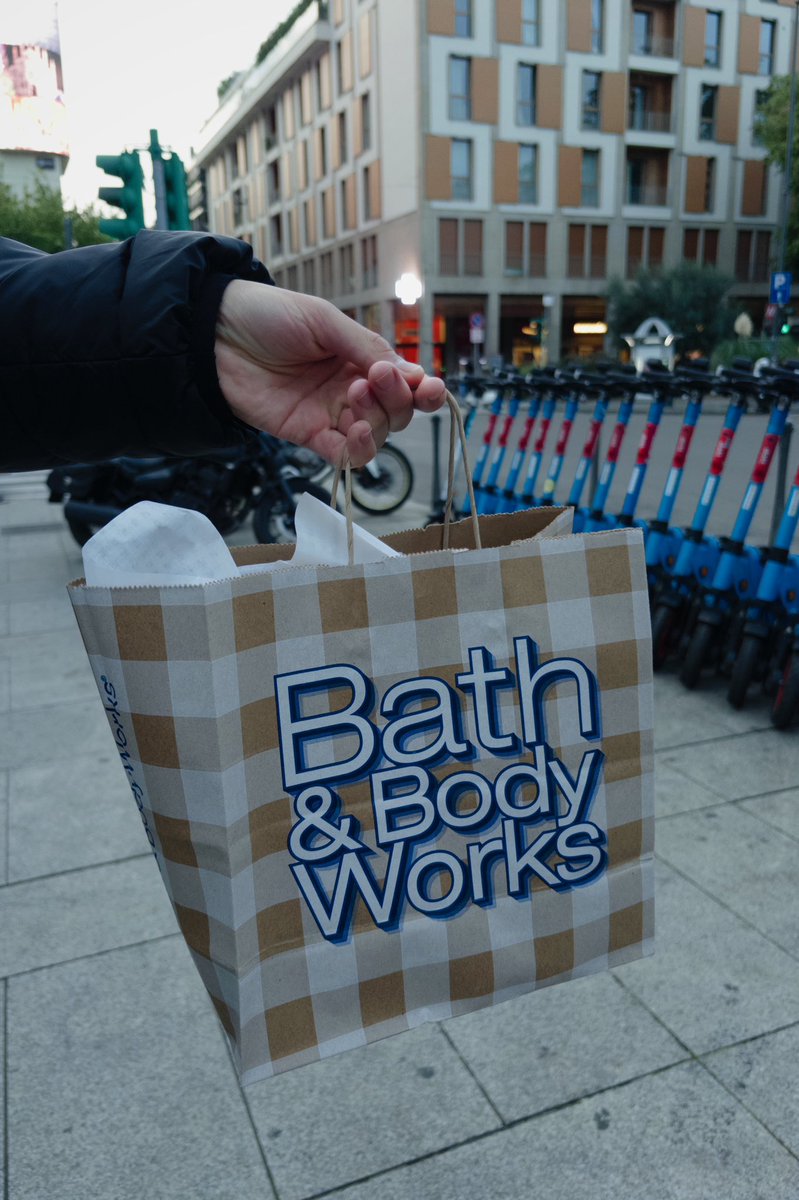 giovanna tweet media