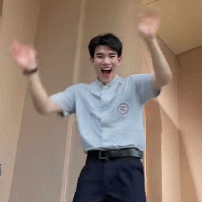 ดอกไม้ไฟ ─ .ᢉ𐭩⋆🌻 tweet media