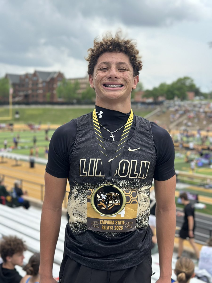 Lincoln Track & XC tweet media