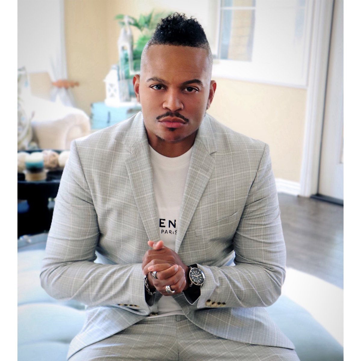 Chris Stokes landing another movie deal is CRAZY! Paramount/BET &amp; Tubi has also given him deals. Just seeing so many people I know work for him (check the movie credits) is insane, I get needing to work, but where do we draw the line for integrity? 👀