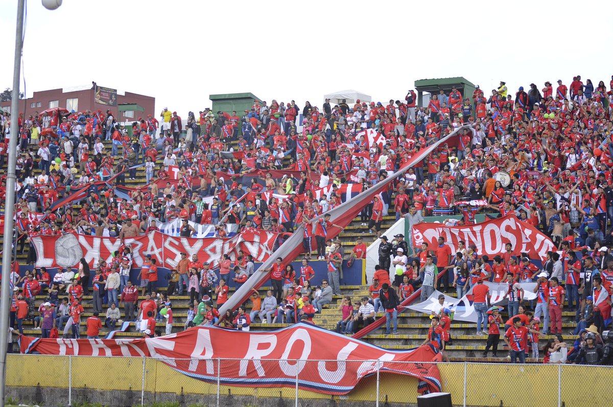 Mural Rojo tweet media