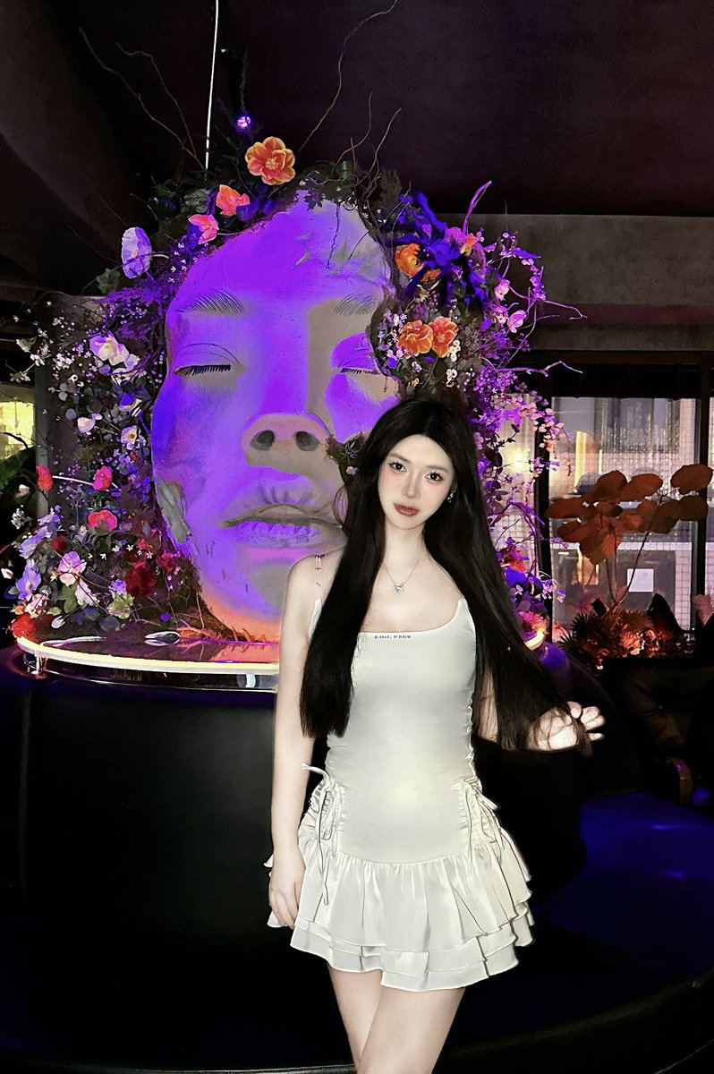 GoddessWS's tweet photo. 上班累吗 #日常调教 #成都女S #成都女王 #鞭打 #坐脸 #强制 #足交压榨  #足控福利 #黑丝 #打耳光 #羞辱  #成都线下 #足交 #狗奴  #女王 #恋足 #femdom #findom #fetish #bdsm https://t.co/MU0bIQSTyq