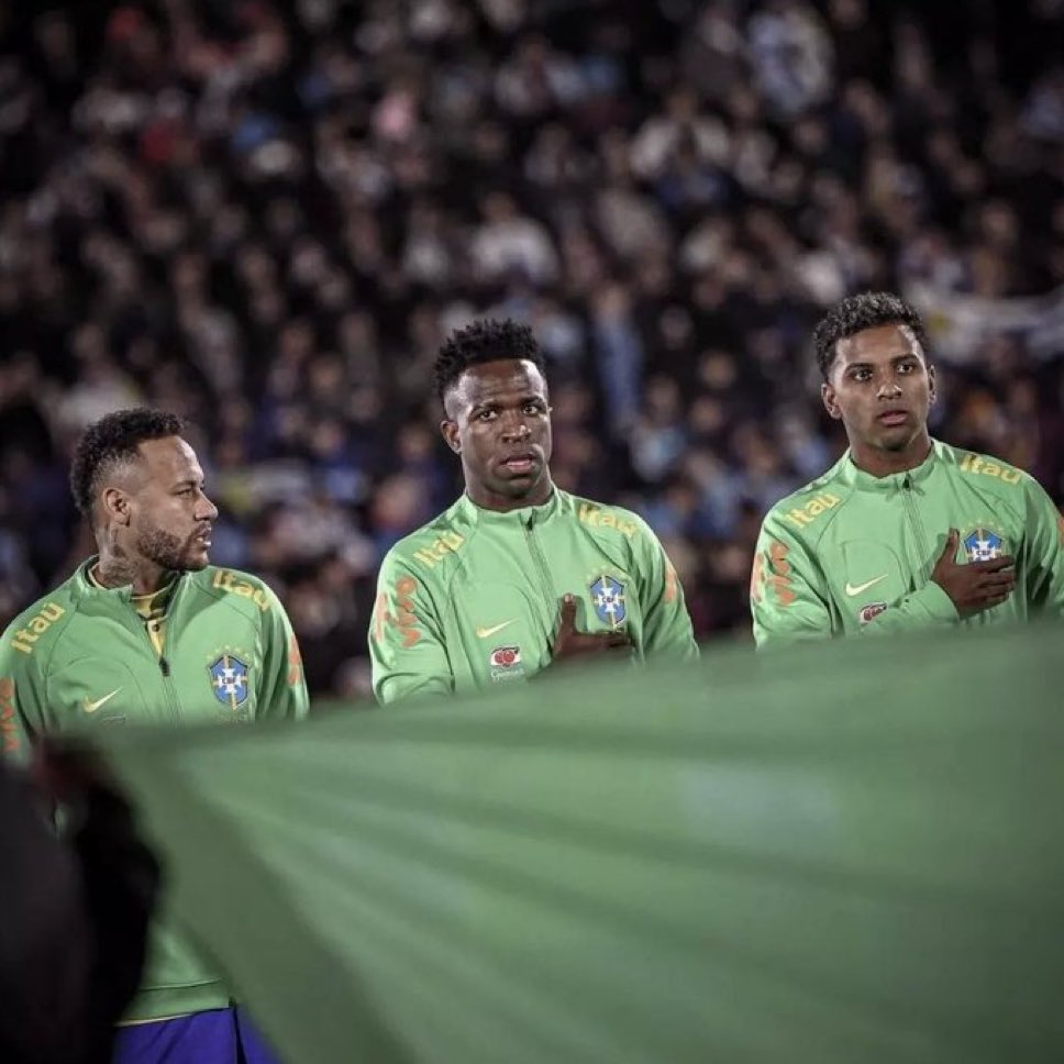 Insider Real tweet media