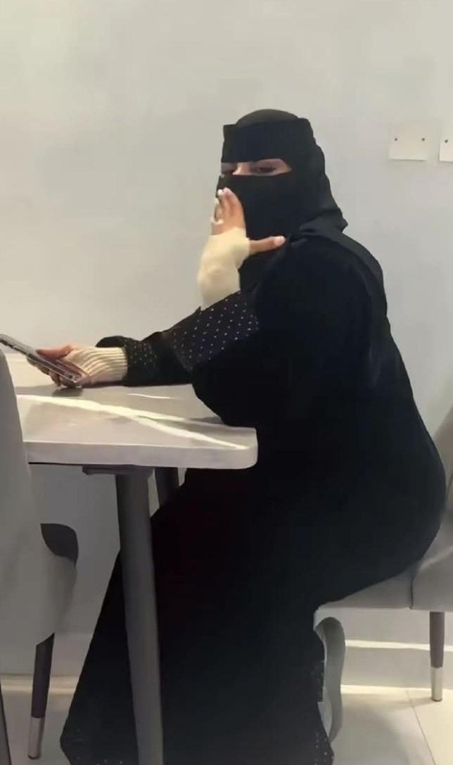 jwahr05378's tweet image. كيف طعم الحب؟؟ 😍