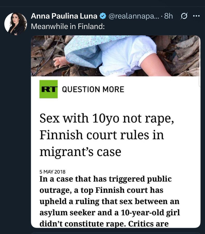 yourfriendSOMMI ❤️💛💚💙 tweet media