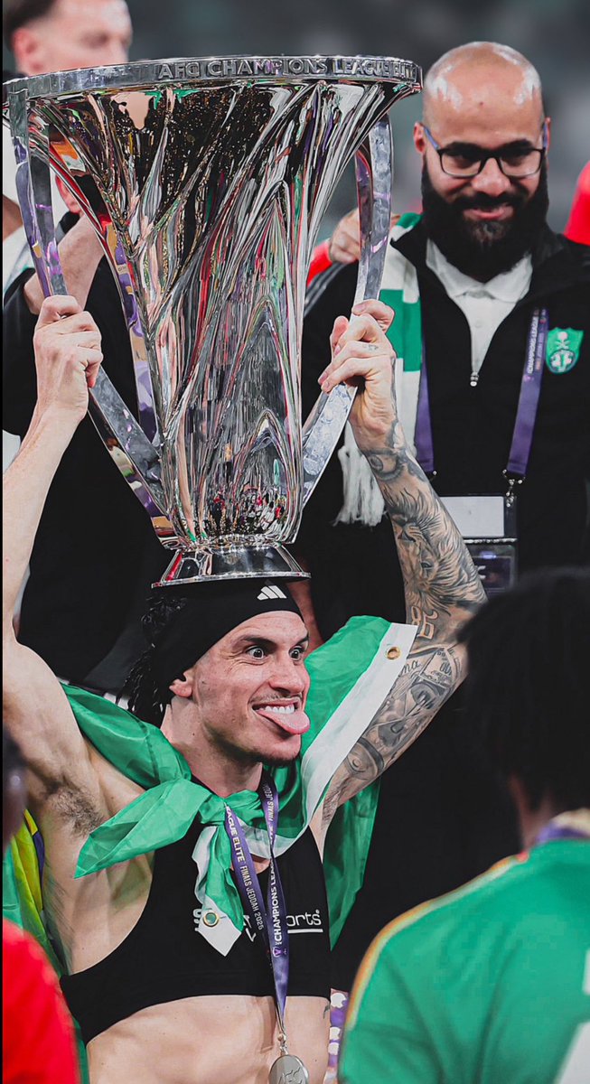 دحمي| بطل النخبة💚🏆 tweet media